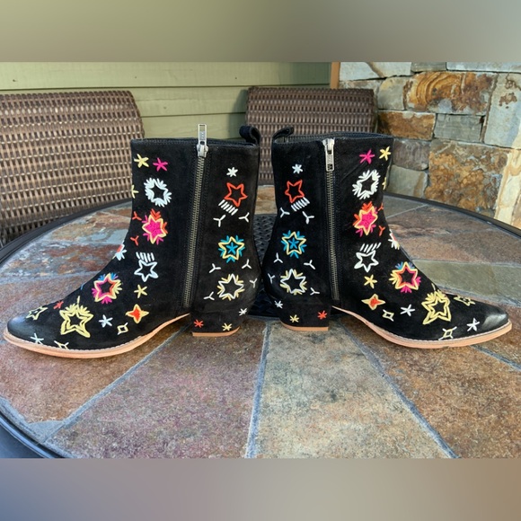 Free People * Bowers Celestial Embroidered Black Leather & Suede Ankle Boots - Picture 4 of 16